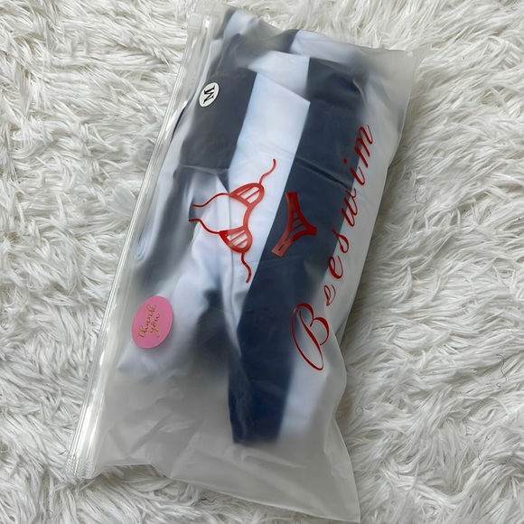 Blue and white 2 piece bikini sets. - Picture 3 of 4